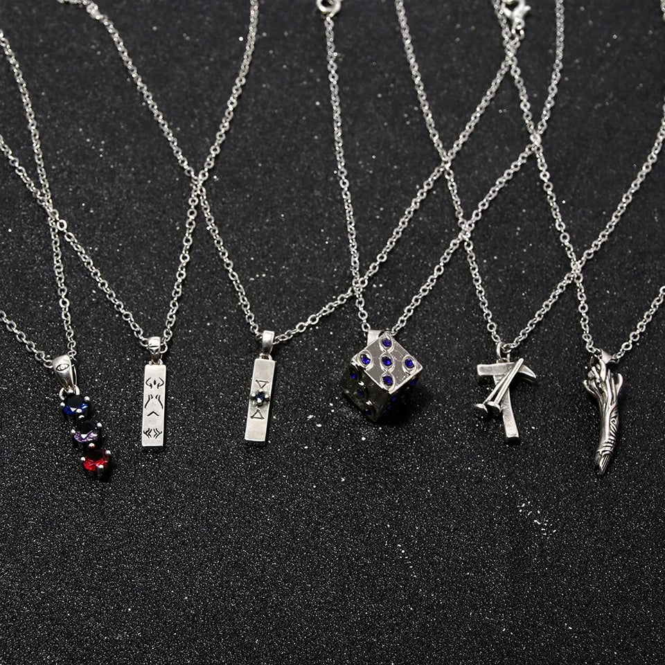 Collier Jujutsu Kaisen – Symboles & Armes Iconiques
