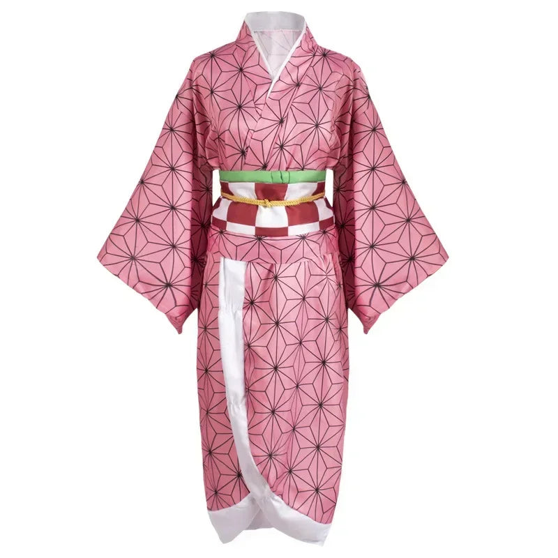 Costume Nezuko Kamado en rose avec un motif géométrique pour les fans de l'anime