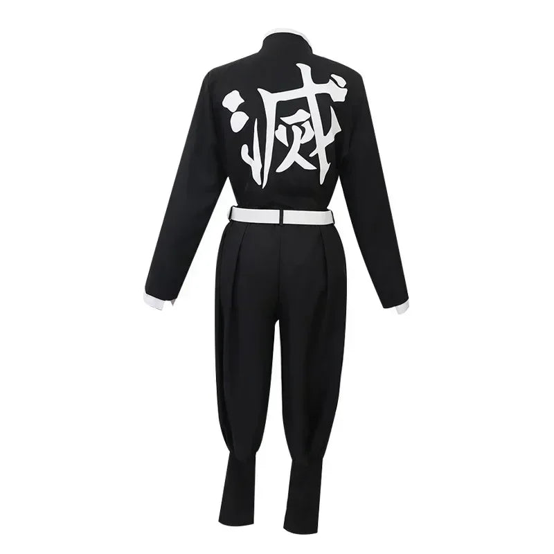 Costume Shinobu Kocho d'Eterna avec un design noir et un symbole distinctif dans le dos