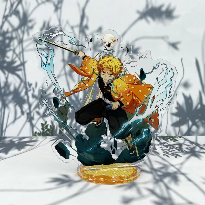 Figurine Demon Slayer 16 cm représentant un personnage dans une pose dynamique avec des effets spéciaux
