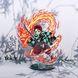 Figurine Demon Slayer 16 cm représentant un personnage avec un katana et des flammes vives