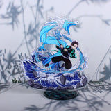 Figurine Demon Slayer 16 cm avec Tanjiro combattant une créature aquatique en mouvement dynamique