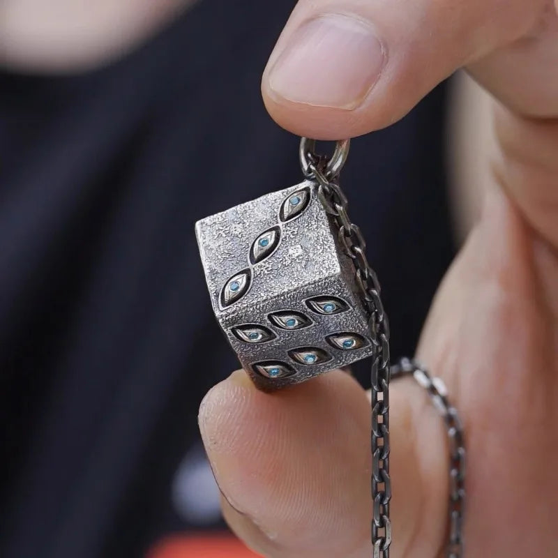 Collier Jujutsu Kaisen Prison Realm en cuivre vintage