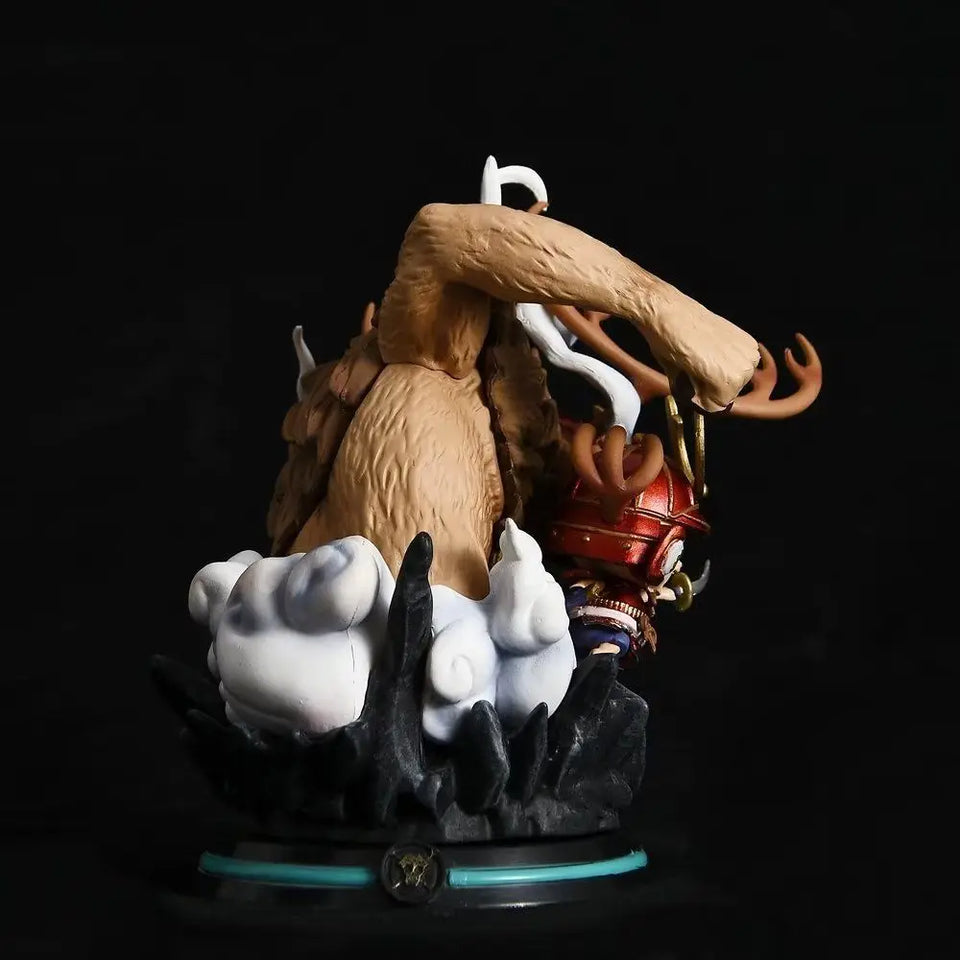 Figurine Chopper Wano en arrière-plan avec des détails soignés et une finition colorée