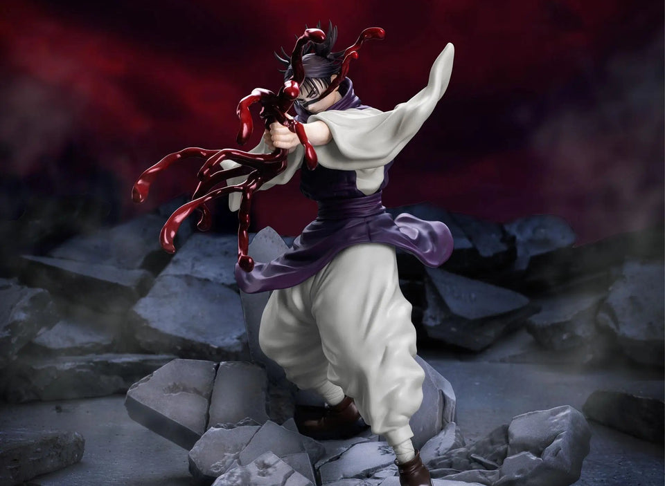 Figurine Choso Jujutsu Kaisen en pleine action avec des effets de sang dynamique sur un socle rocheux
