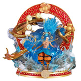 Figurine Thor Enel One Piece avec détails colorés et effets de glace pour les fans d'animés