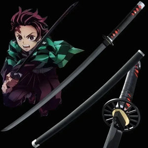 Épée katana Tanjiro Kamado avec poignée ornée et sabre courbé, inspirée de l'anime