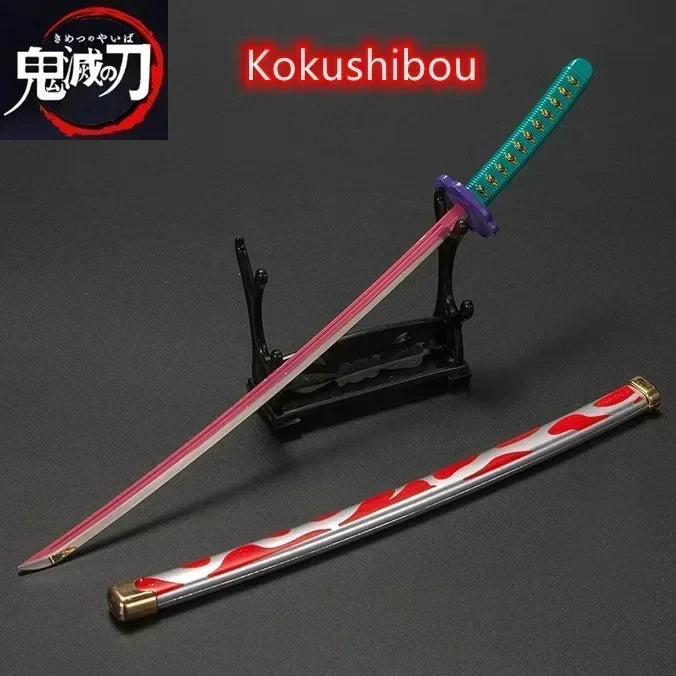 Katana Tanjiro Kamado avec un design détaillé et un support de présentation élégant