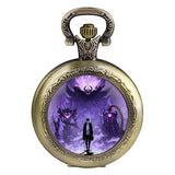 Montre à gousset vintage quartz en laiton avec design artistique unique et décorations mystérieuses