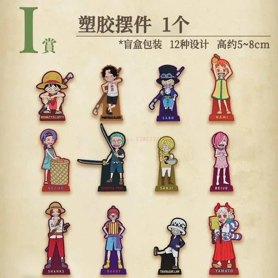 Figurine One Piece 15 cm avec personnages colorés issus de la série animée populaire