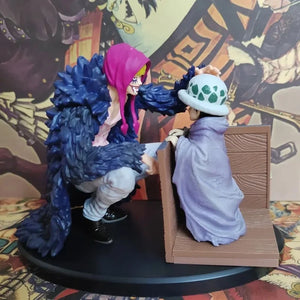 Figurine One Piece 15 cm représentant un personnage en costume coloré avec une pose dynamique