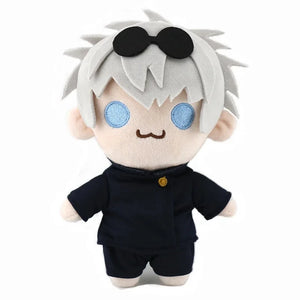 Peluche kawaii Jujutsu Kaisen de personnage avec cheveux argentés et costume noir
