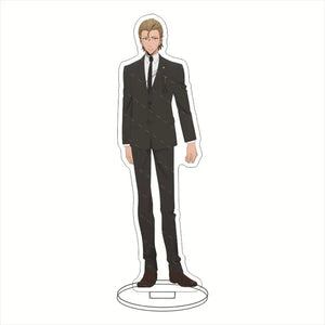 Porte-clé acrylique Solo Leveling représentant un personnage en costume avec un socle transparent