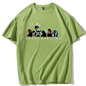 T-shirt Eterna Solo Leveling en vert avec motifs colorés et texte stylisé pour les fans d'anime