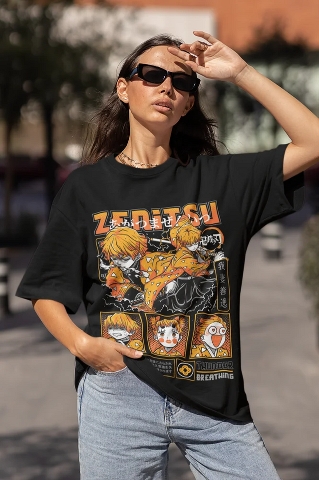 T-shirt Zenitsu femme noir avec motifs colorés d'animation sur le devant